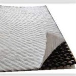 HDPE ızgara 500 gr/m² + iki tarafı 200 gr/m² Geotekstil Keçe Lamineli HDPE ızgara 500 gr/m² + iki tarafı 200 gr/m² Geotekstil Keçe Lamineli